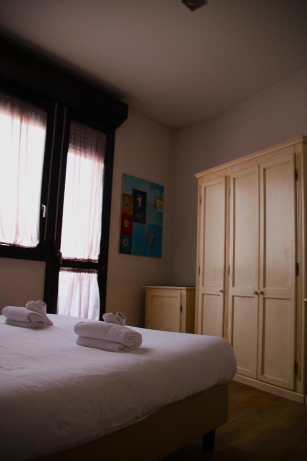 Hôtel ResArt Iàcomus à Bologne Extérieur photo
